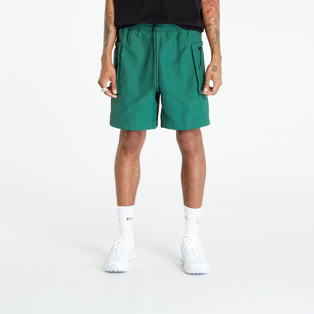 Footshop - Man Sportswear in Black - Nike GOOFASH