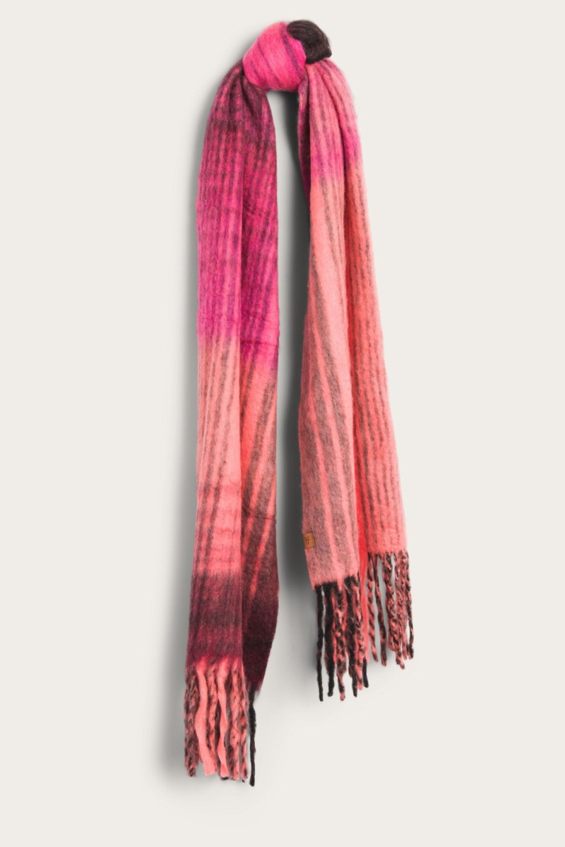 Frye - Scarf in Red - The Frye Company - Woman GOOFASH