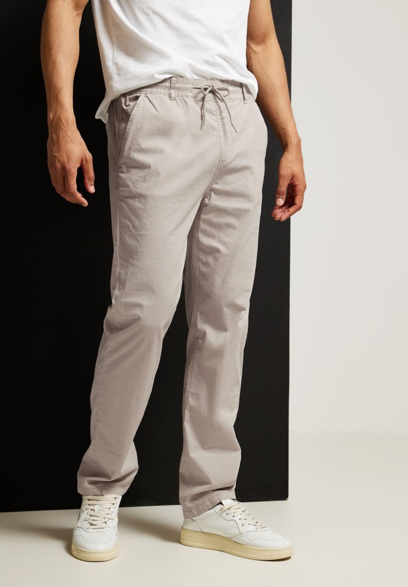 Gent Beige Joggers at Street One GOOFASH