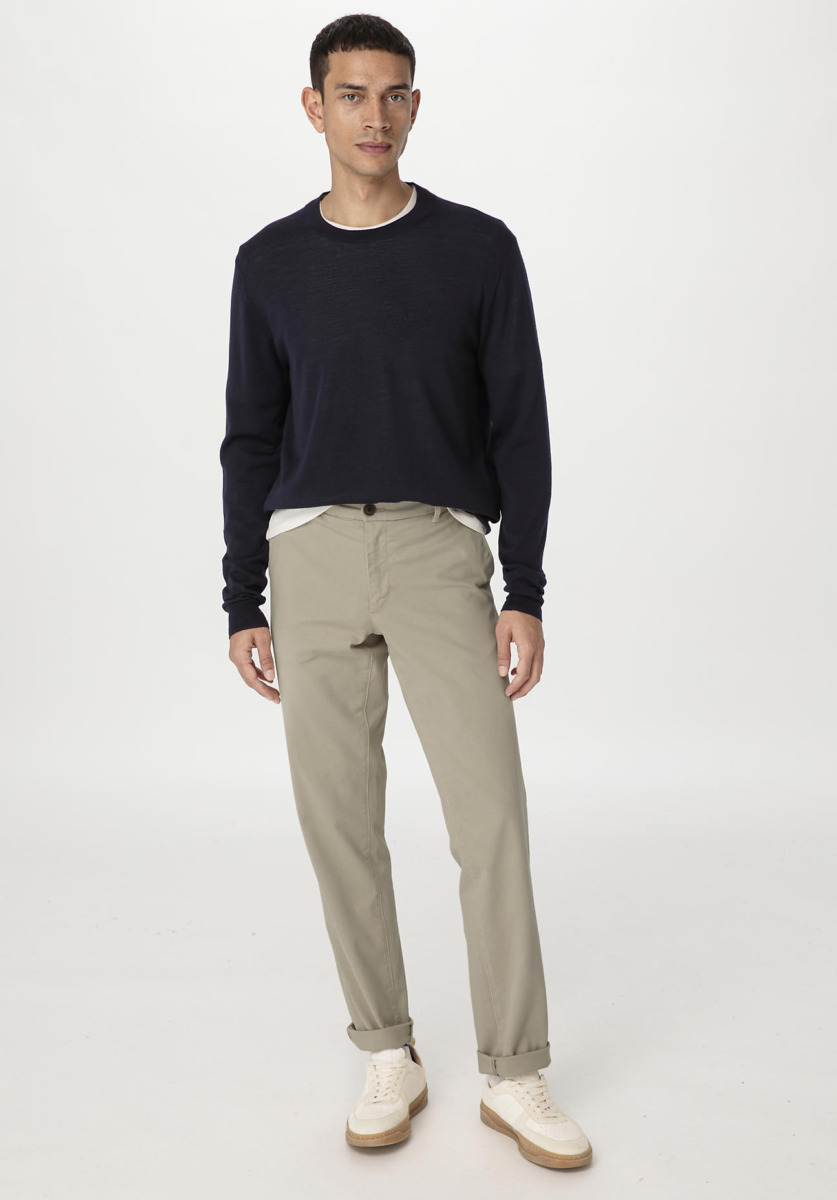 Gents Grey Chino Pants from Hessnatur GOOFASH