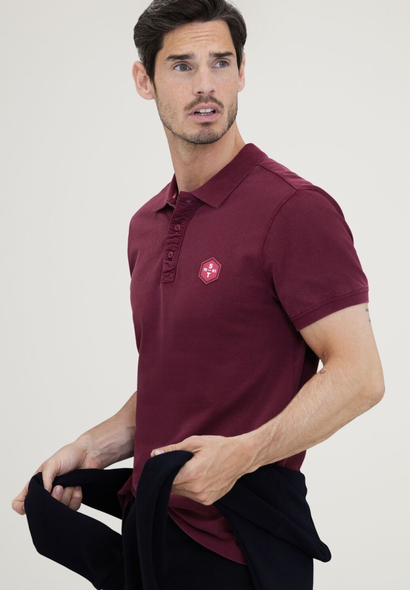 Gents Red Poloshirt at Street One GOOFASH