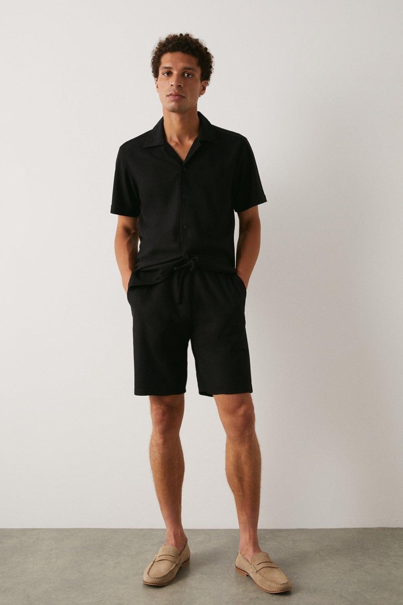 Gents Shorts Black - Burton GOOFASH