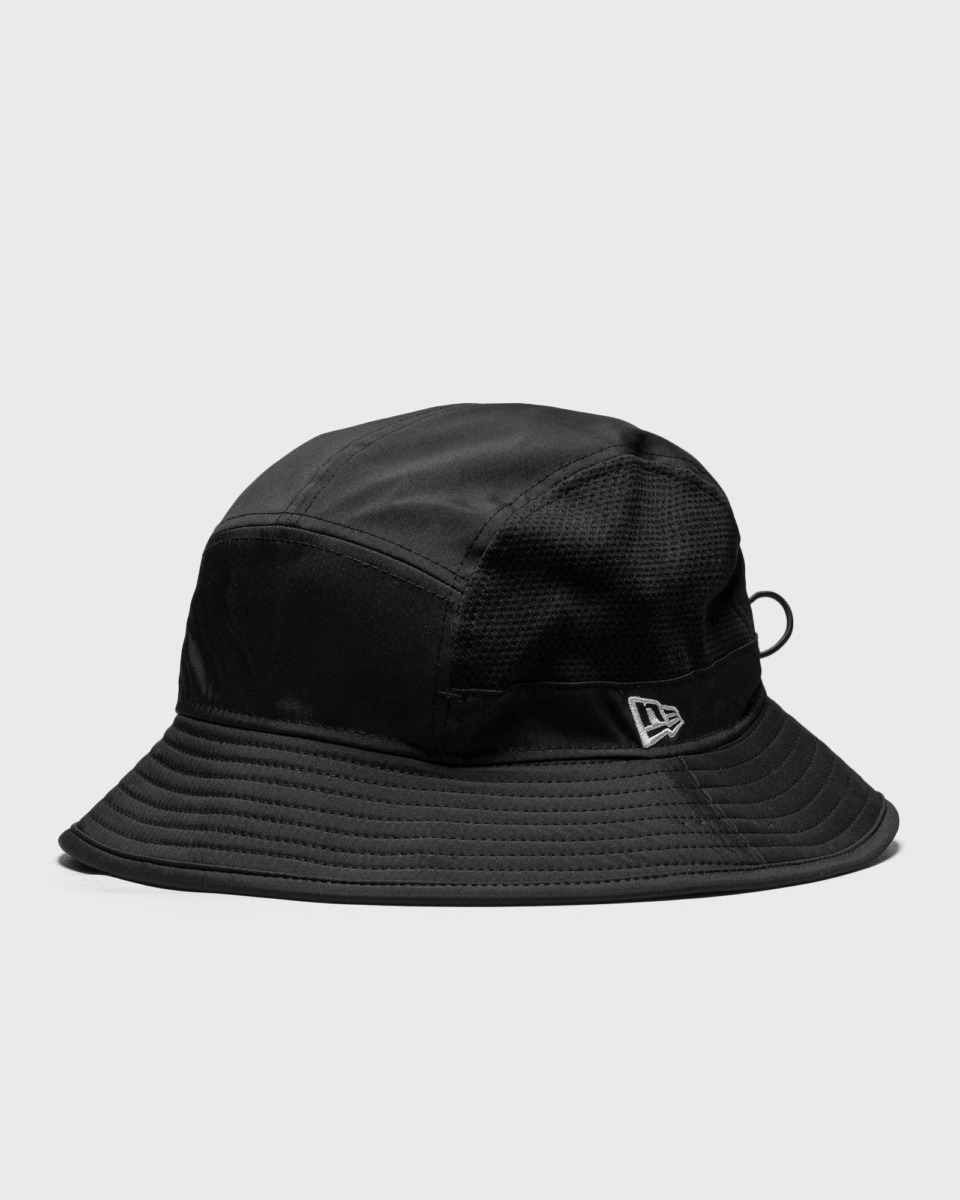 Hat in Black New Era Man - Bstn GOOFASH