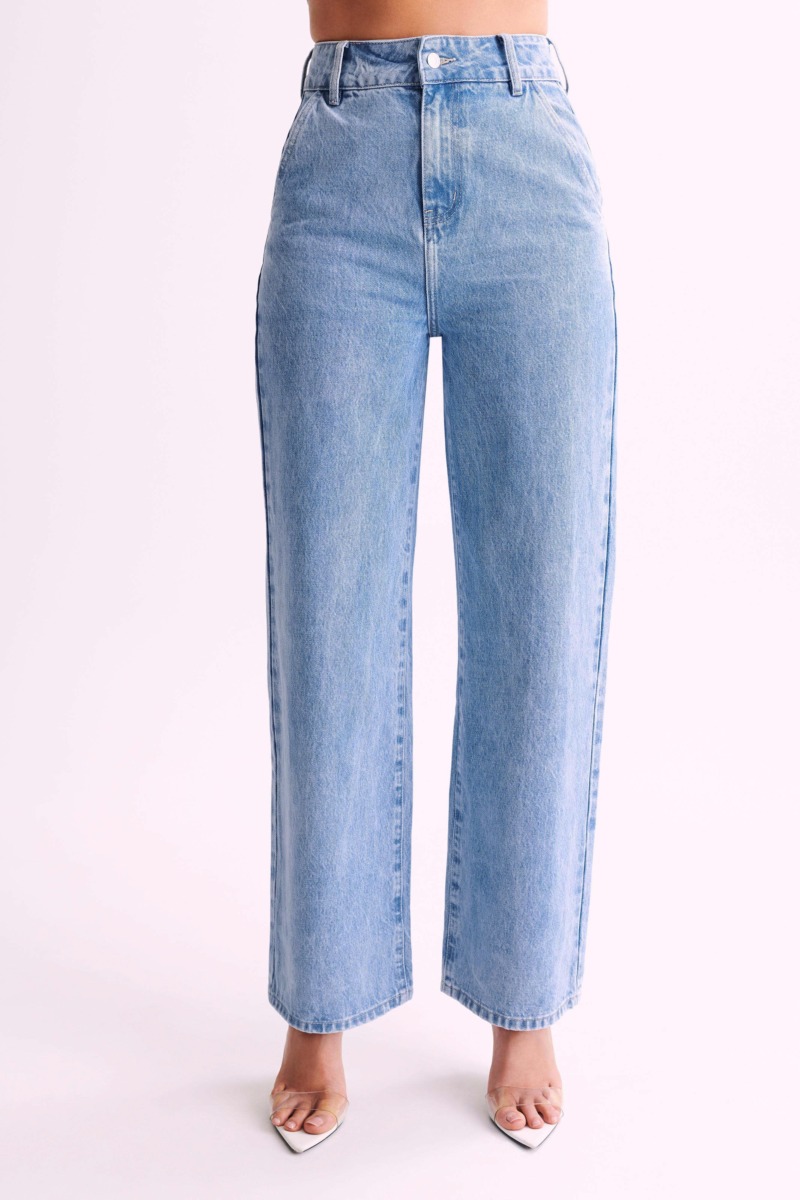 Jeans in Blue for Woman from Meshki GOOFASH