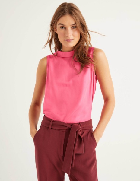 Ladies Camel Top from Boden GOOFASH