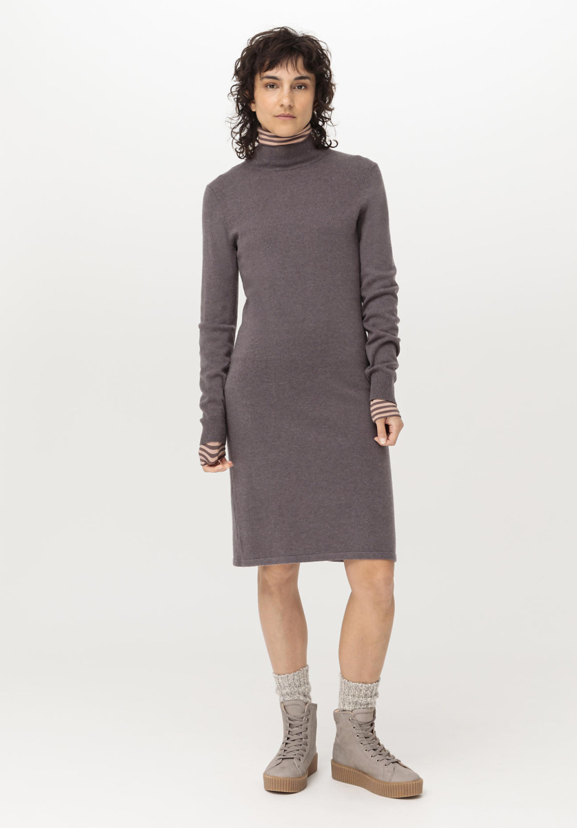 Ladies Knitted Dress in Purple at Hessnatur GOOFASH
