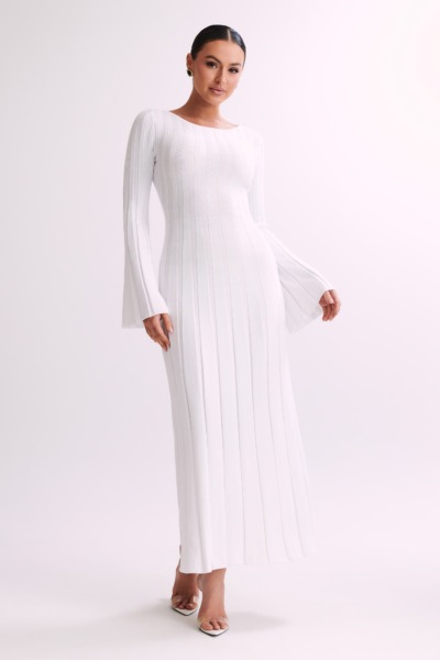Ladies Maxi Dress in White by Meshki GOOFASH