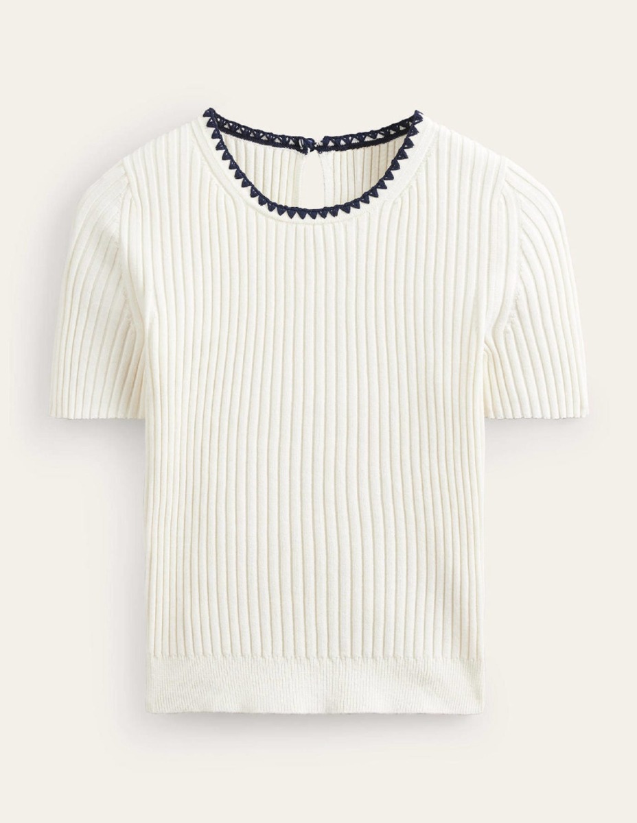 Ladies T-Shirt in Ivory by Boden GOOFASH