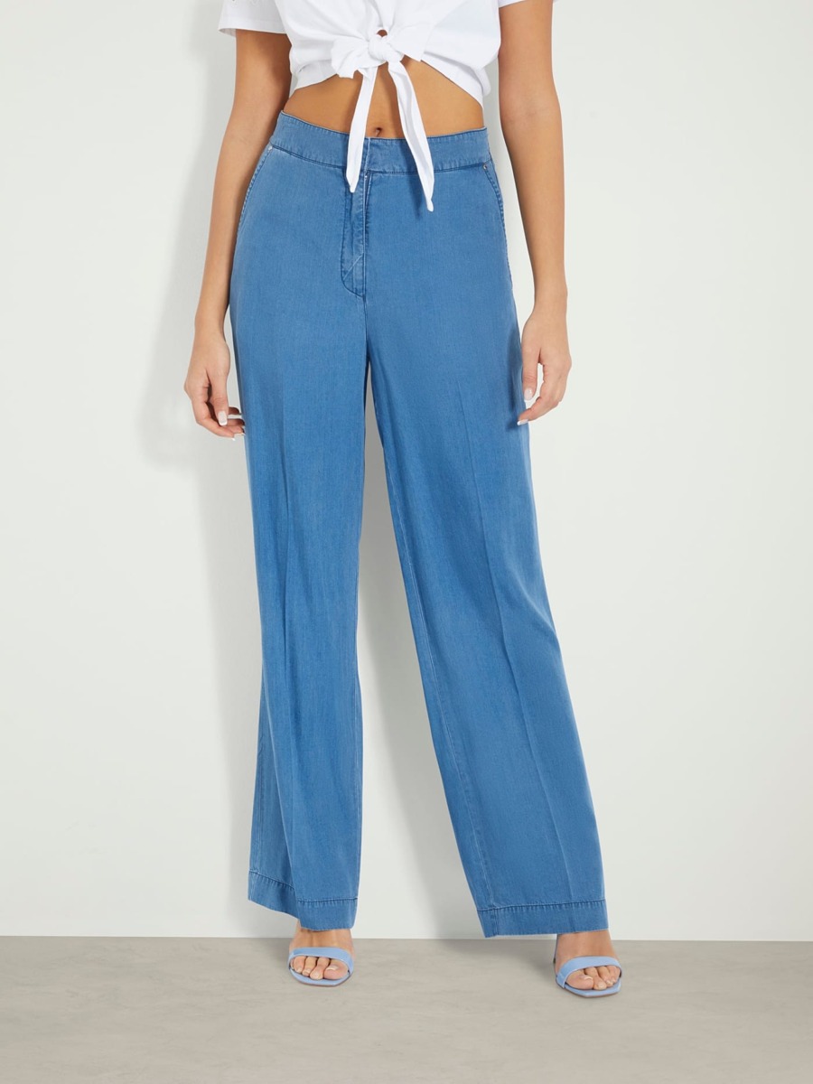 Lady Relaxed Jeans in Blue - Guess GOOFASH
