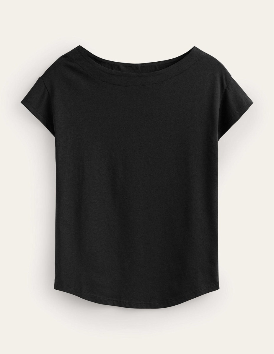 Lady T-Shirt Black by Boden GOOFASH