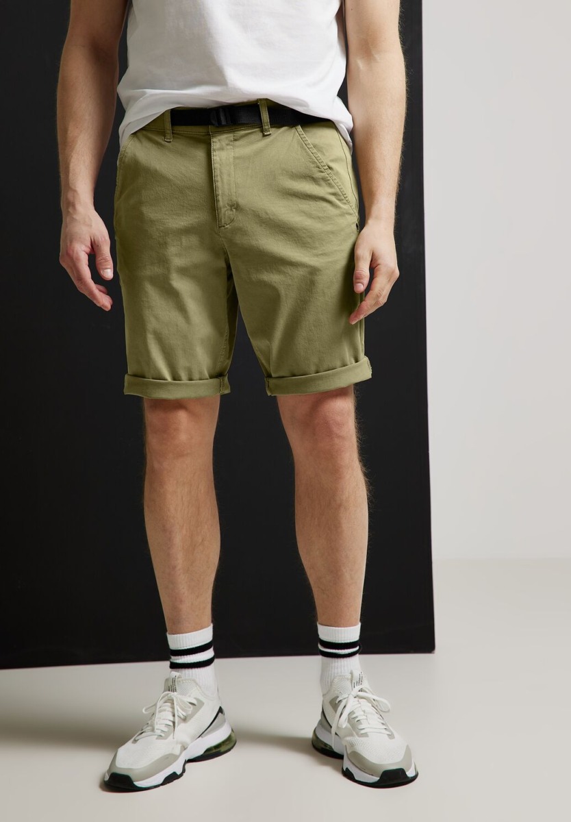 Men Green Chino Shorts by Street One GOOFASH
