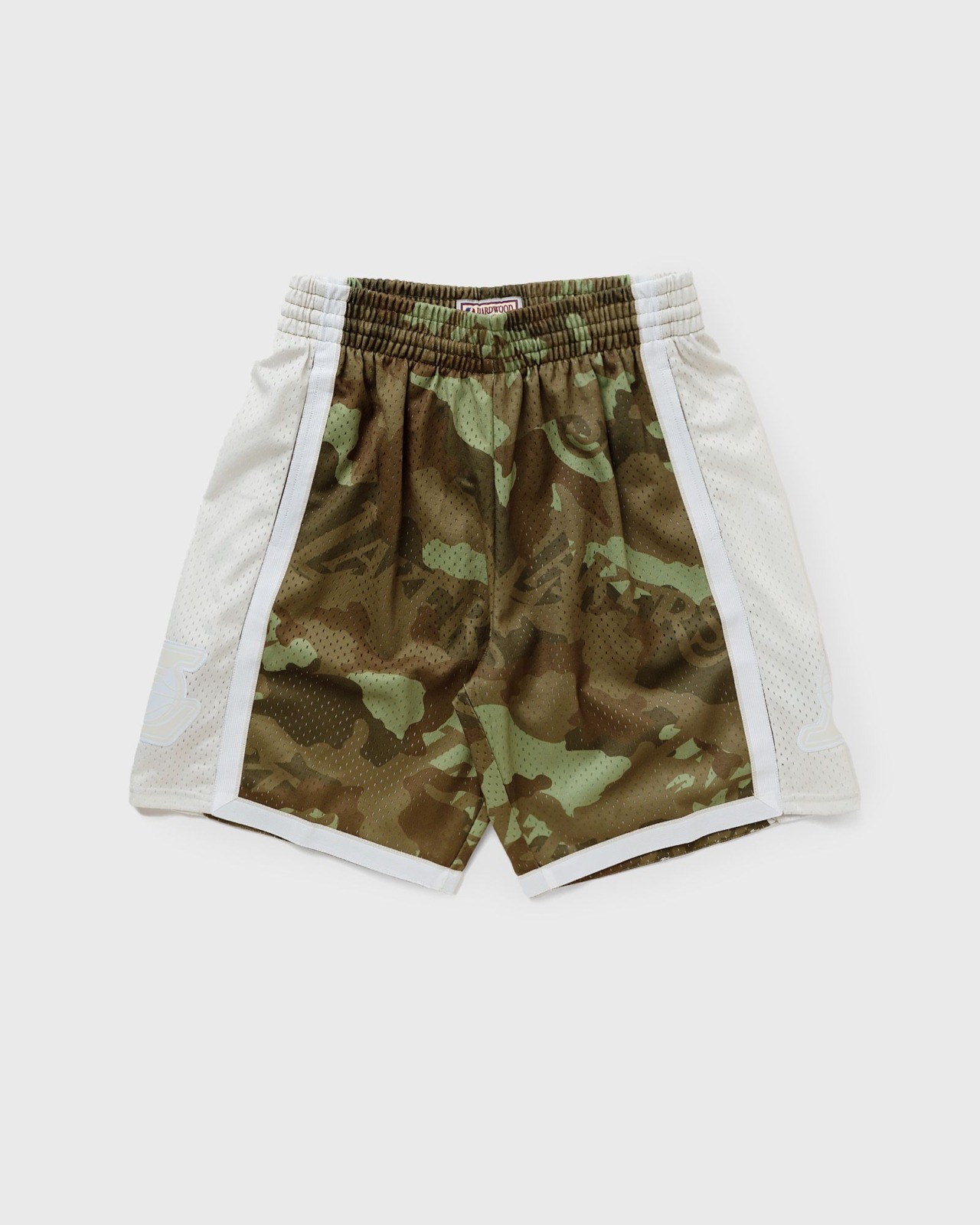 Mitchell & Ness Shorts in Green for Men at Bstn GOOFASH