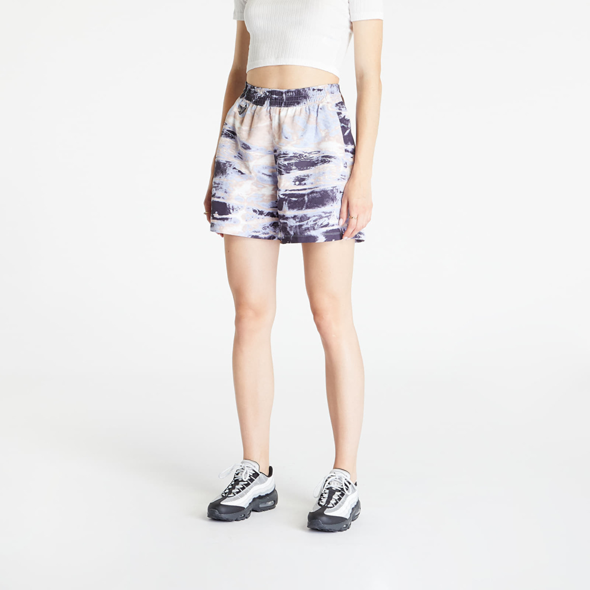 Nike - Print - Woman Shorts - Footshop GOOFASH