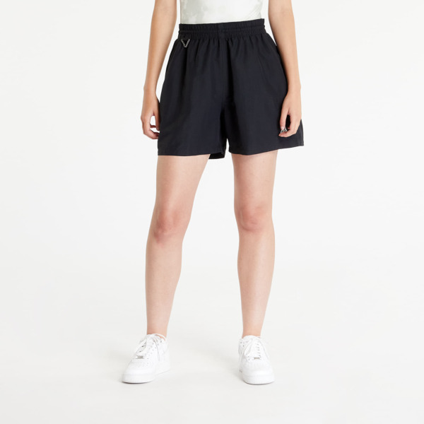 Nike - Shorts in White at Footshop GOOFASH