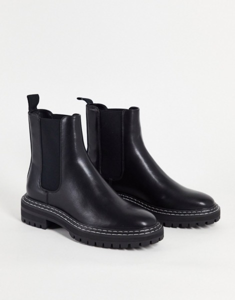 Only - Woman Boots in Black from Asos GOOFASH