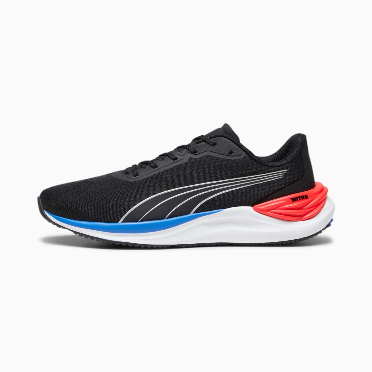 Running Shoes in Red by Puma GOOFASH