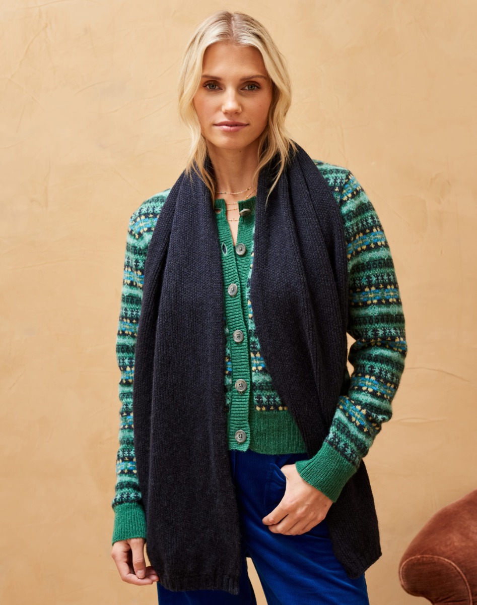 Scarf in Blue for Women at Brora GOOFASH