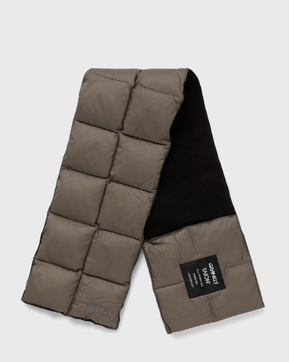 Scarf in Grey for Men by Bstn GOOFASH