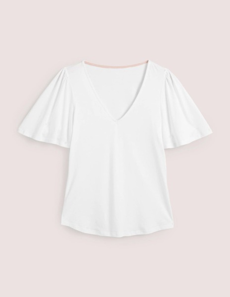 Top in White at Boden GOOFASH