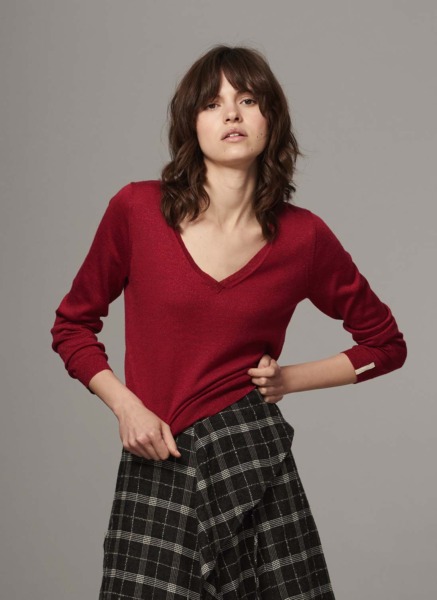 Woman Jumper in Red at Brora GOOFASH