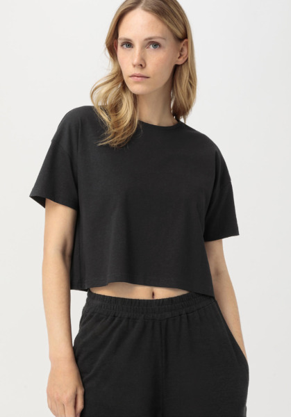 Woman T-Shirt in Black - Hessnatur GOOFASH