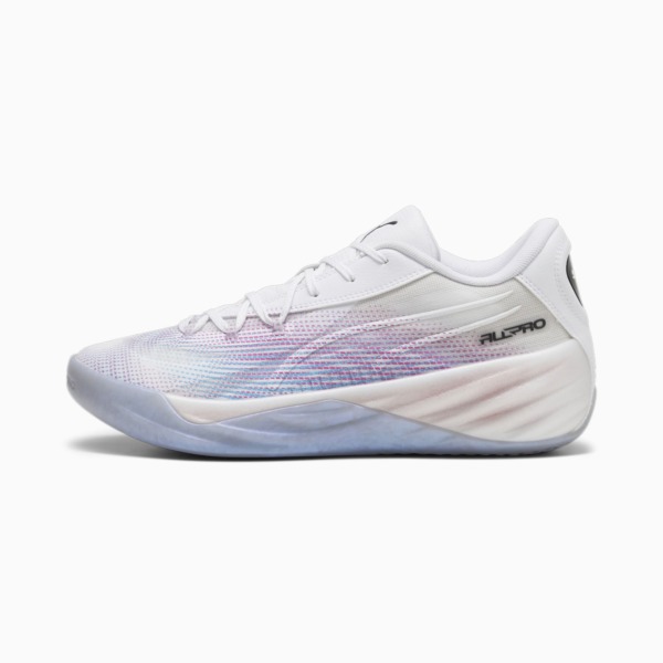 Women Basketball Shoes in White by Puma GOOFASH