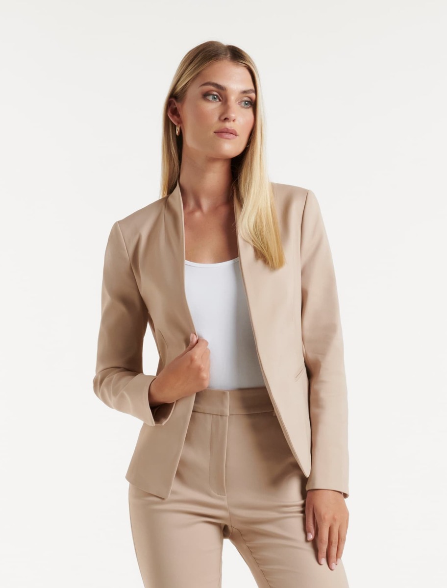 Women Beige Suit - Ever New GOOFASH