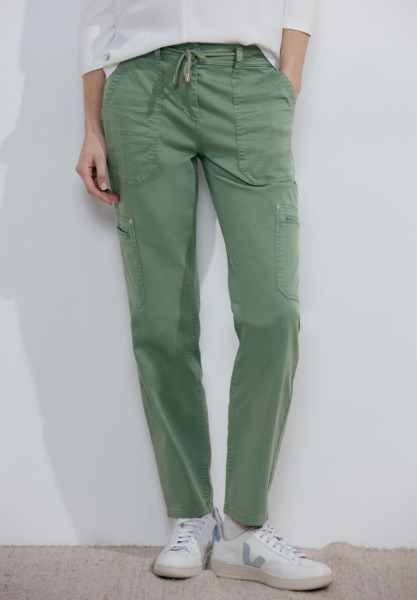 Women Cargo Trousers in Green Cecil GOOFASH