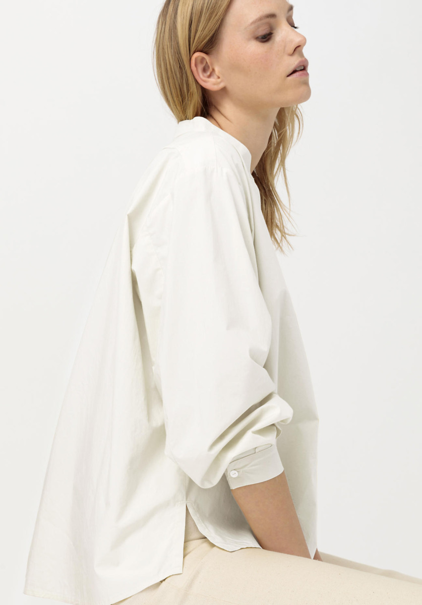 Womens Blouse in White at Hessnatur GOOFASH