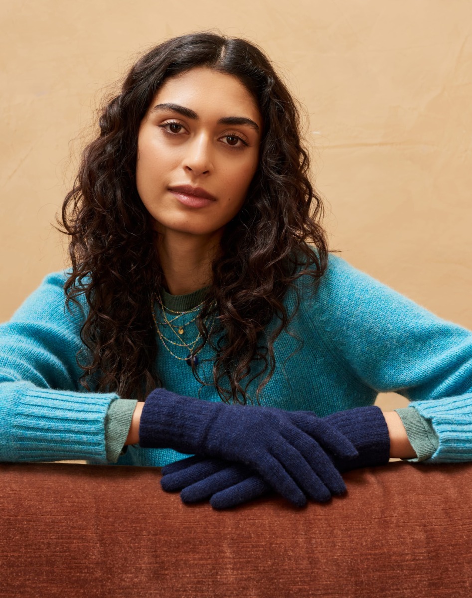 Womens Gloves in Blue by Brora GOOFASH