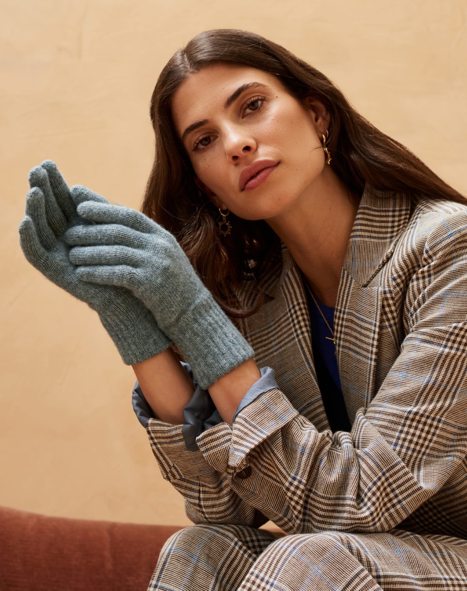 Women's Gloves in Grey by Brora GOOFASH