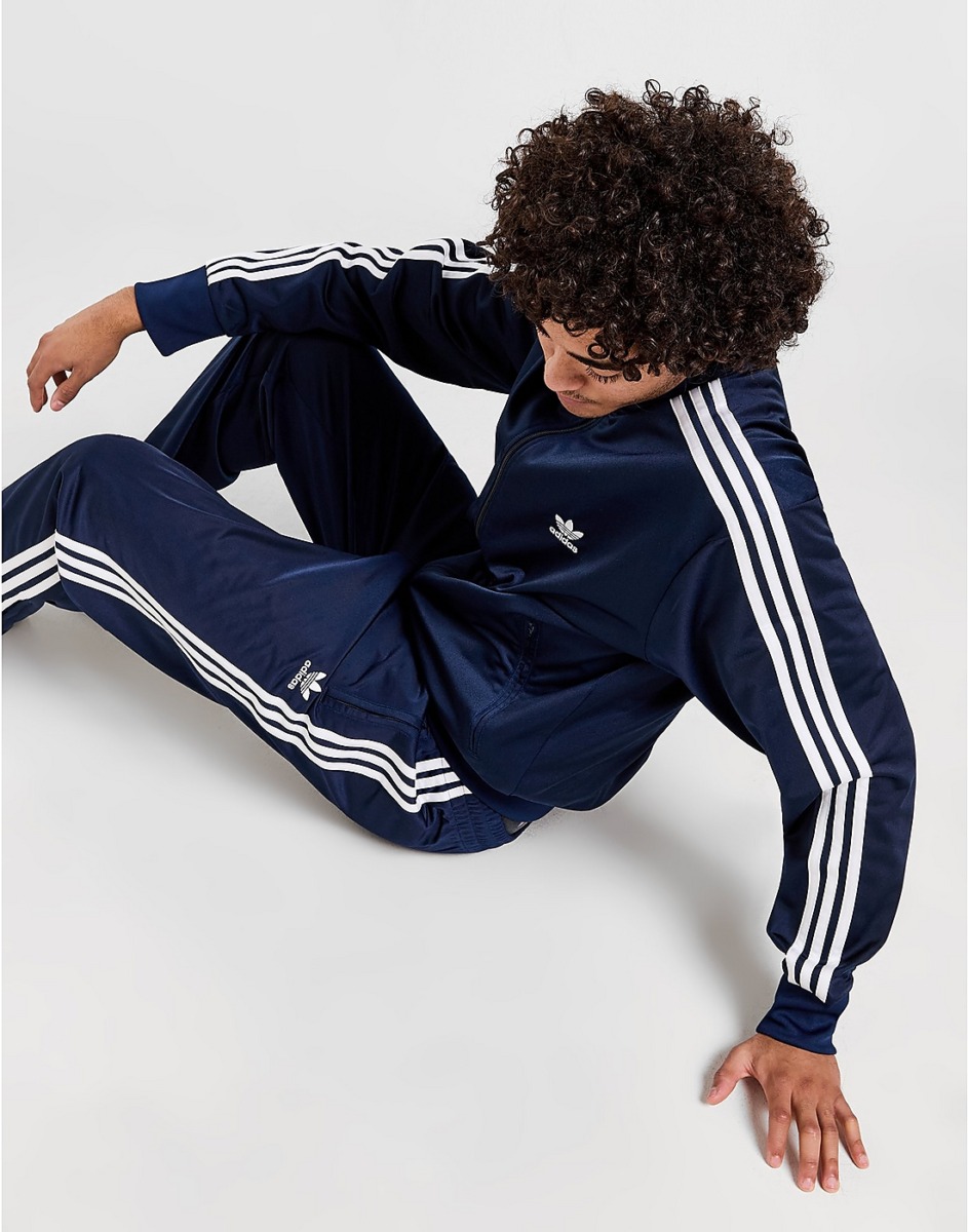 Adidas - Jacket in Blue JD Sports Man GOOFASH