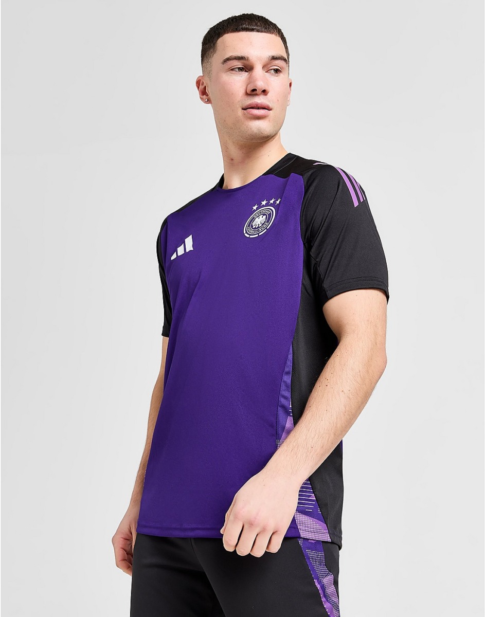 Adidas Man T-Shirt Purple by JD Sports GOOFASH