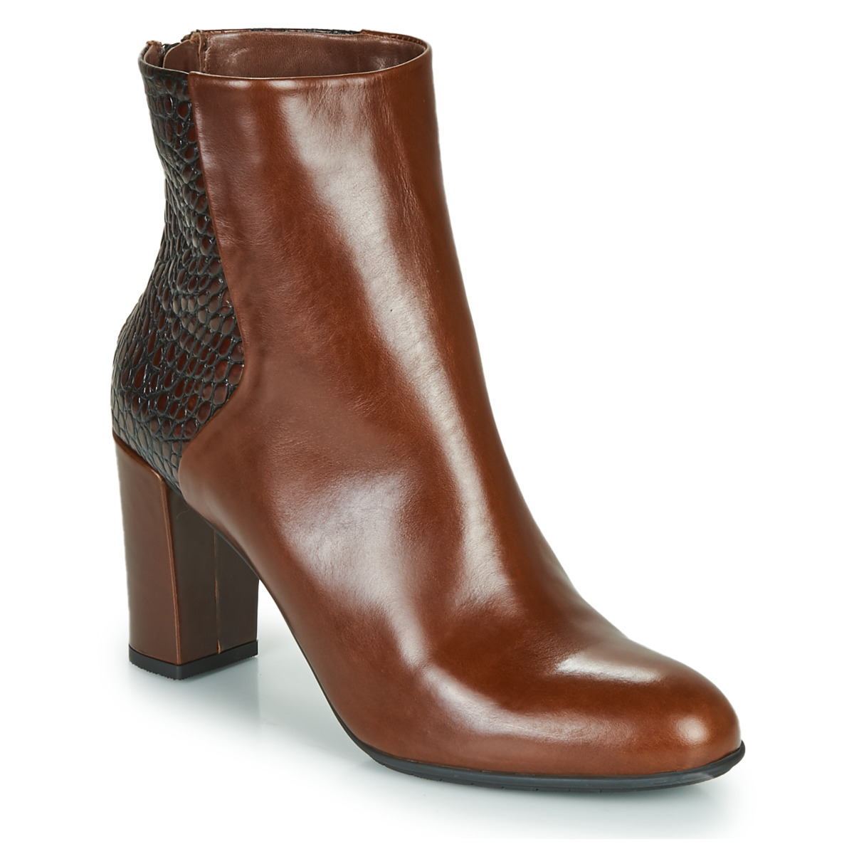 Ankle Boots in Brown Perlato Spartoo Woman GOOFASH