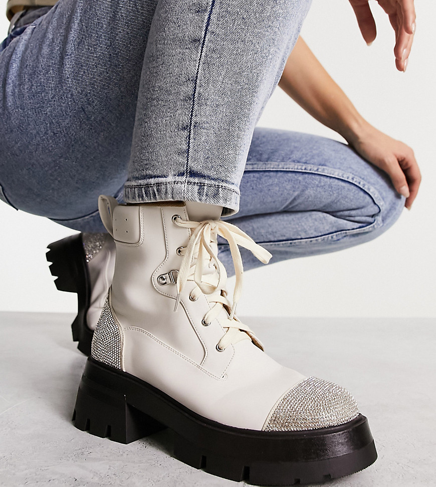 Asos - Woman Boots White from Public Desire GOOFASH