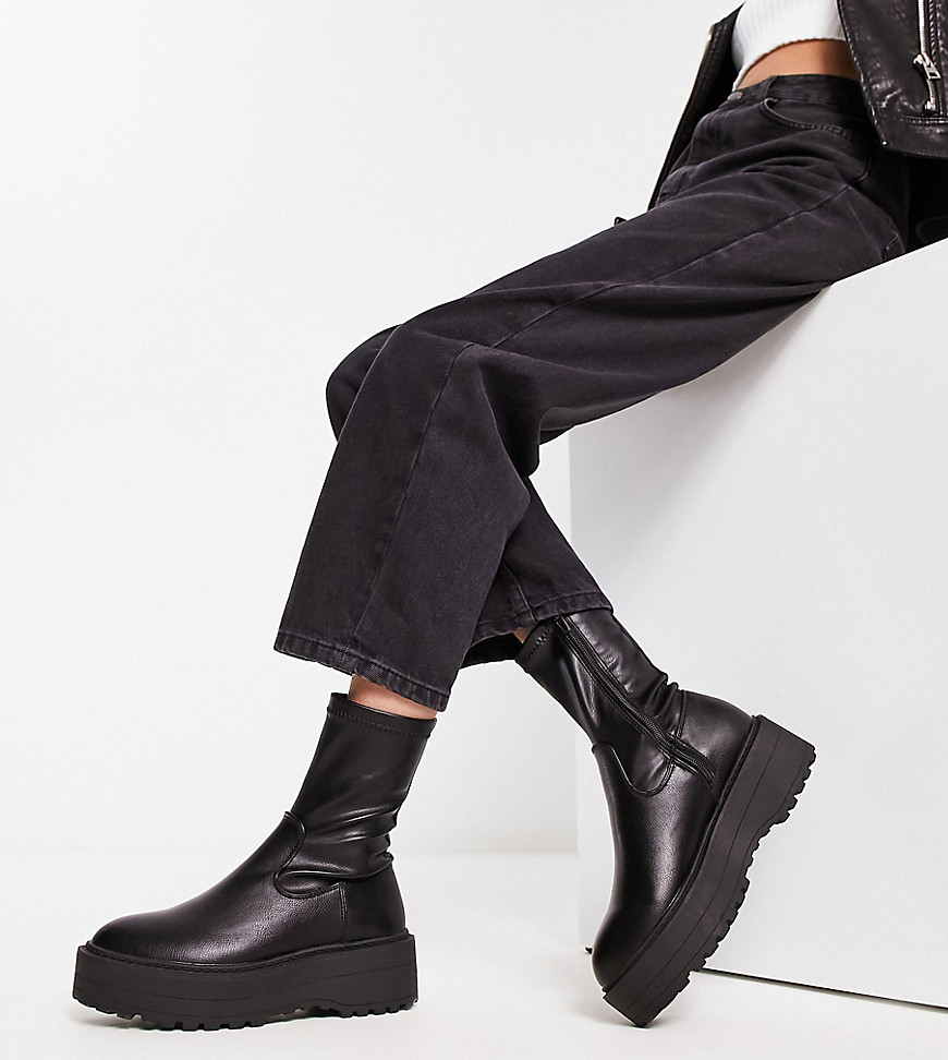 Asos - Womens Chunky Boots Black by Public Desire GOOFASH