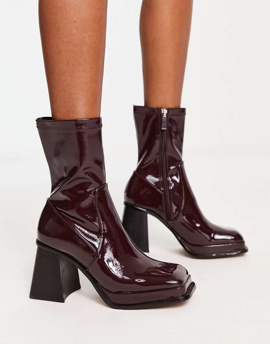 Asos - Women's Sock Boots in Brown by Shellys London GOOFASH