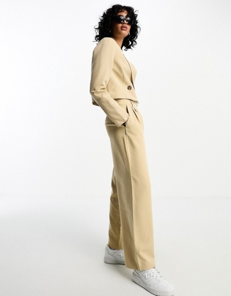 Asos Womens Suit Trousers in Ivory from Vero Moda GOOFASH