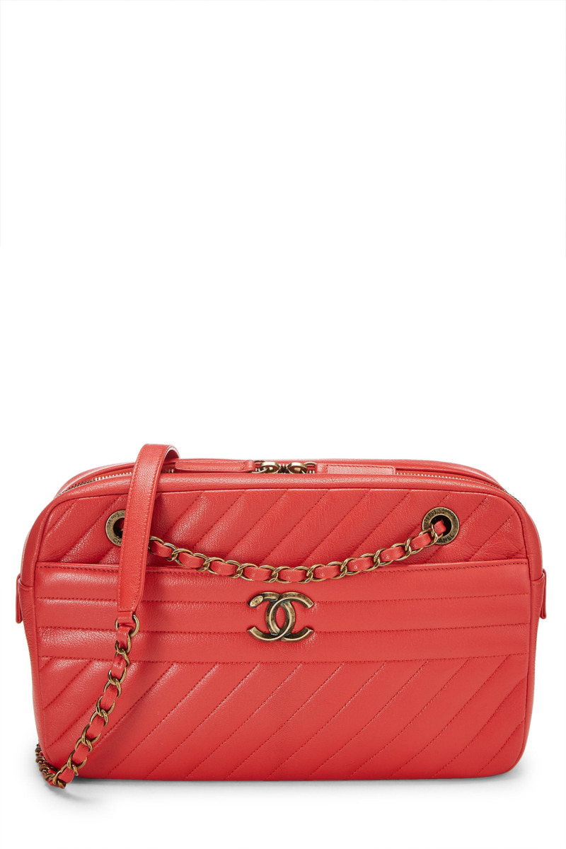 Bag in Red Chanel WGACA GOOFASH