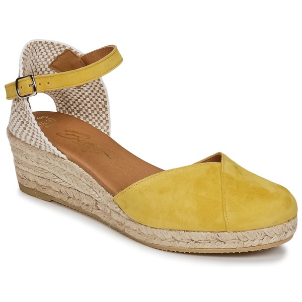 Betty London Sandals in Yellow for Women from Spartoo GOOFASH