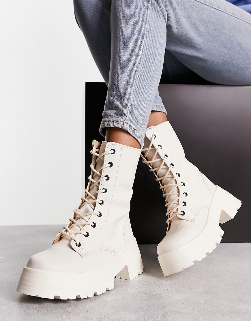 Boots in Ivory - Asos GOOFASH
