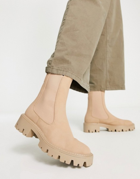 Chelsea Boots in Ivory for Woman from Asos GOOFASH