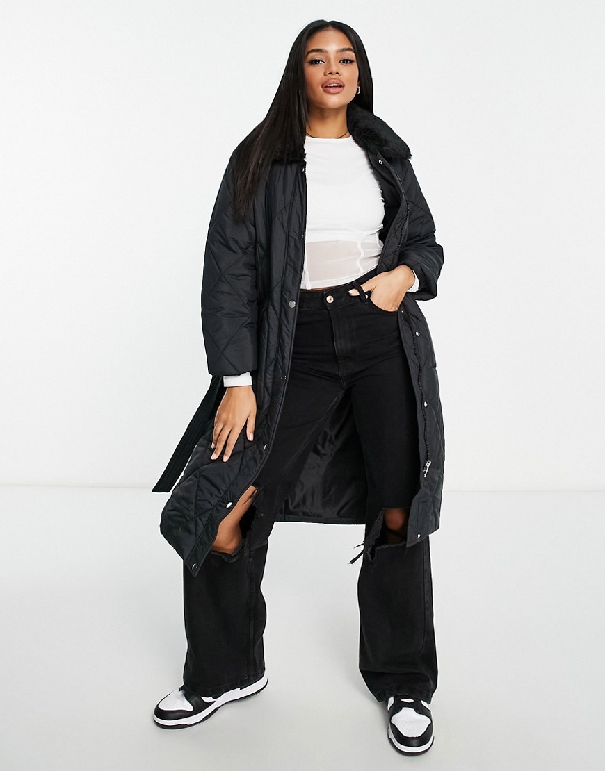 Coat in Black - Qed London Woman - Asos GOOFASH