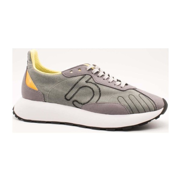 Duuo Sneakers in Grey from Spartoo GOOFASH