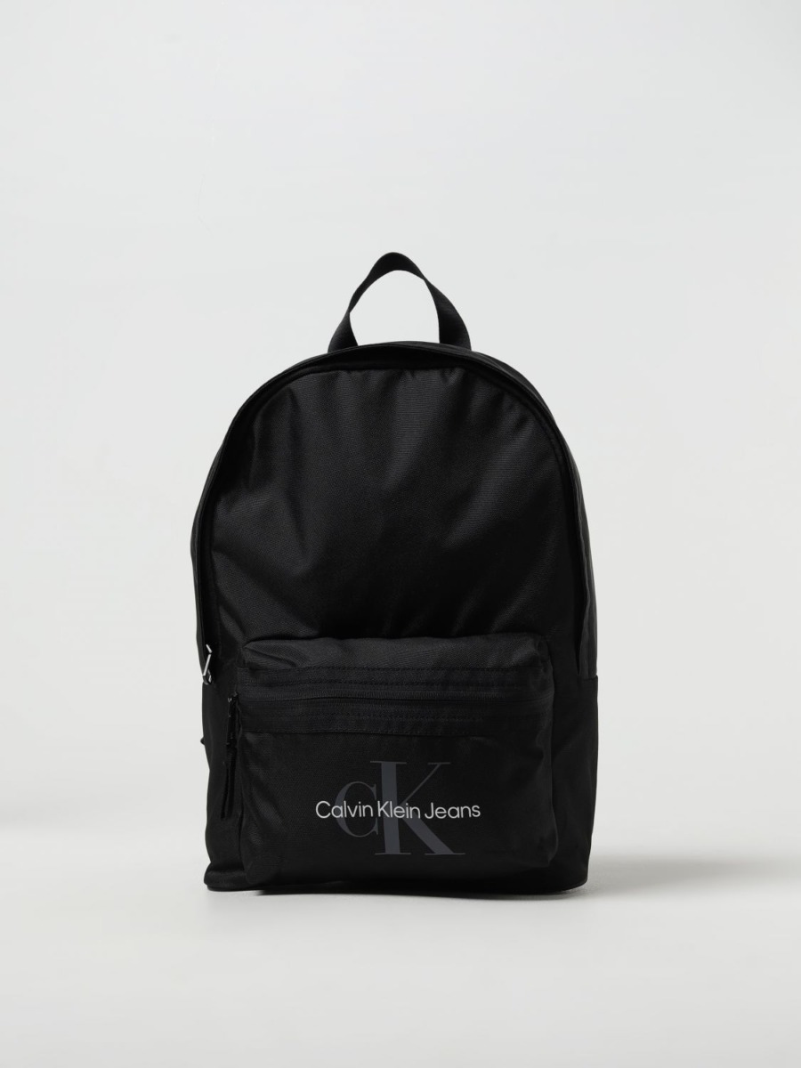 Gent Backpack in Black Giglio Calvin Klein GOOFASH