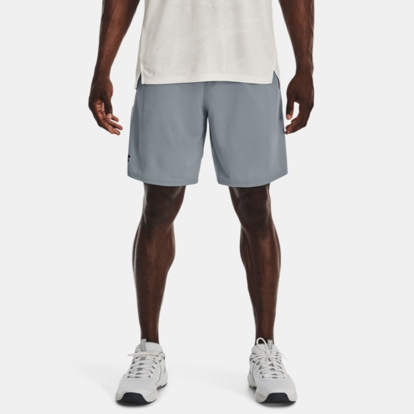Gent Shorts in Blue by Under Armour GOOFASH