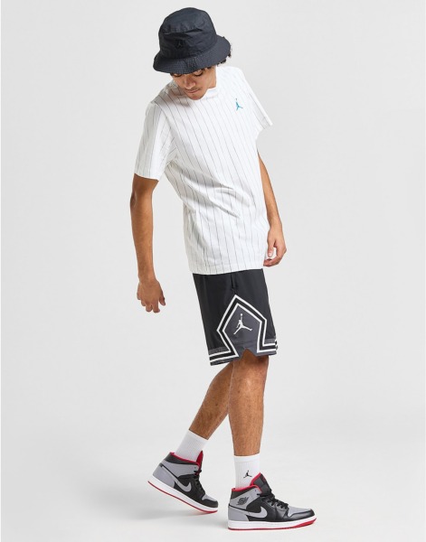 Gent Shorts in White at JD Sports GOOFASH