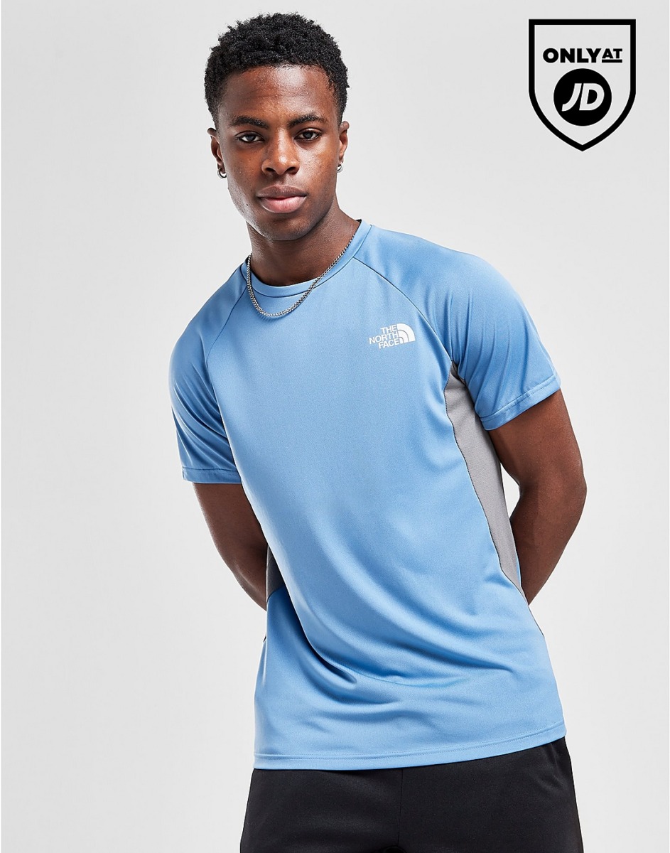 Gents T-Shirt in Blue The North Face - JD Sports GOOFASH