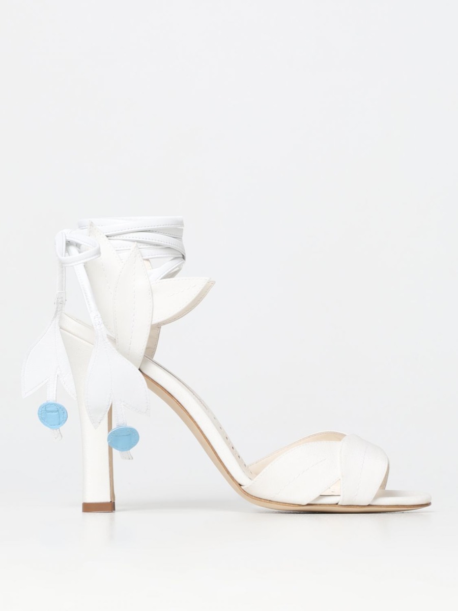 Giglio Gents Heeled Sandals White by Manolo Blahnik GOOFASH