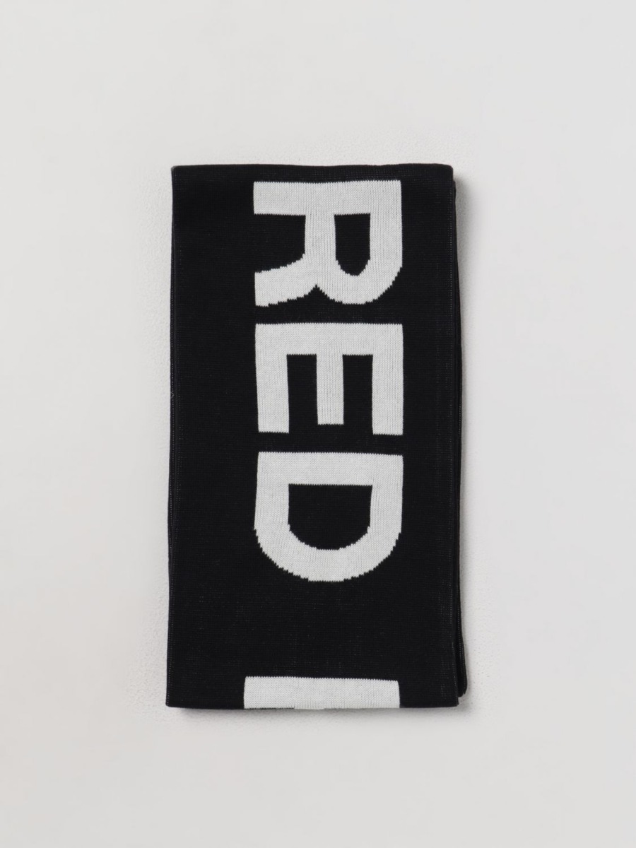 Giglio - Men's Scarf in Black Fred Perry GOOFASH